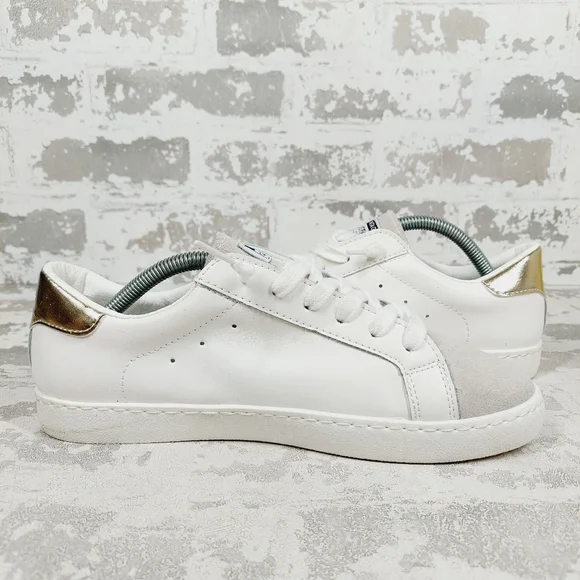 Vintage Havana White Sneakers with Gold Heel and Tan Snake-Print Star - Picture 2 of 10